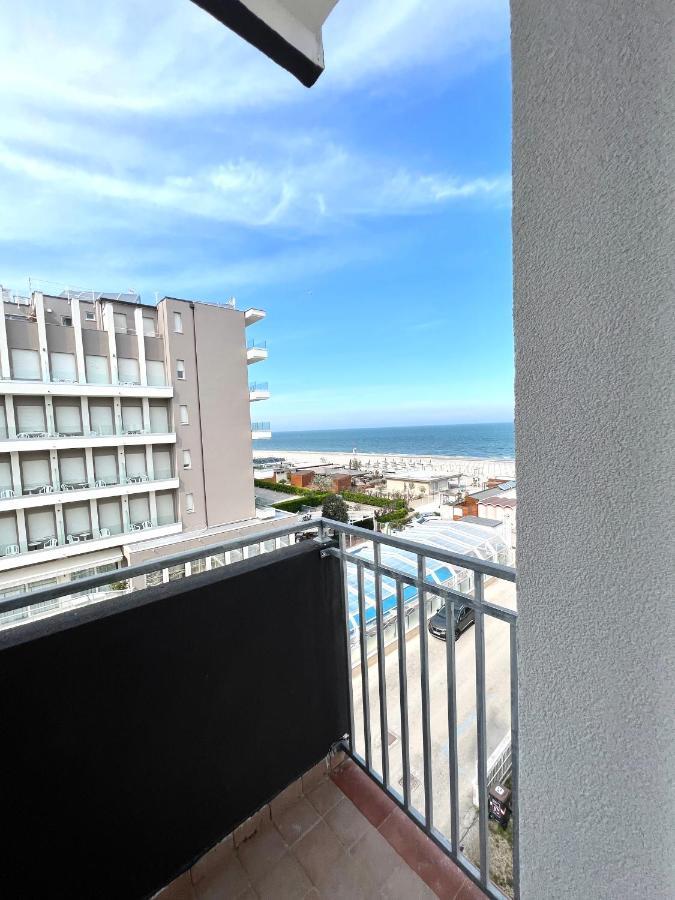 Hotel B&B Montecarlo Milano Marittima Luaran gambar