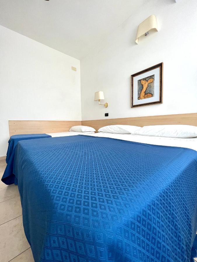 Hotel B&B Montecarlo Milano Marittima Luaran gambar