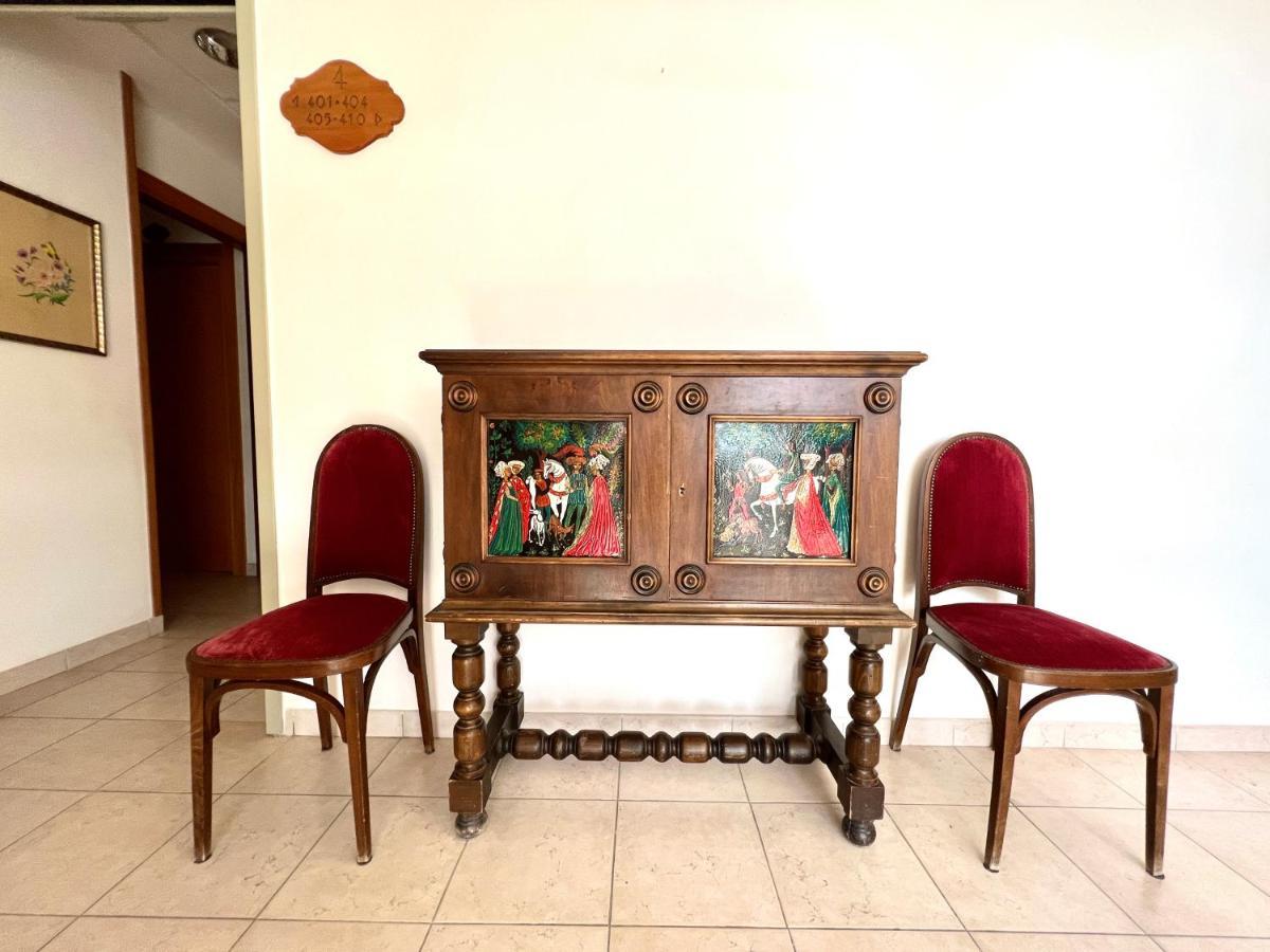 Hotel B&B Montecarlo Milano Marittima Luaran gambar