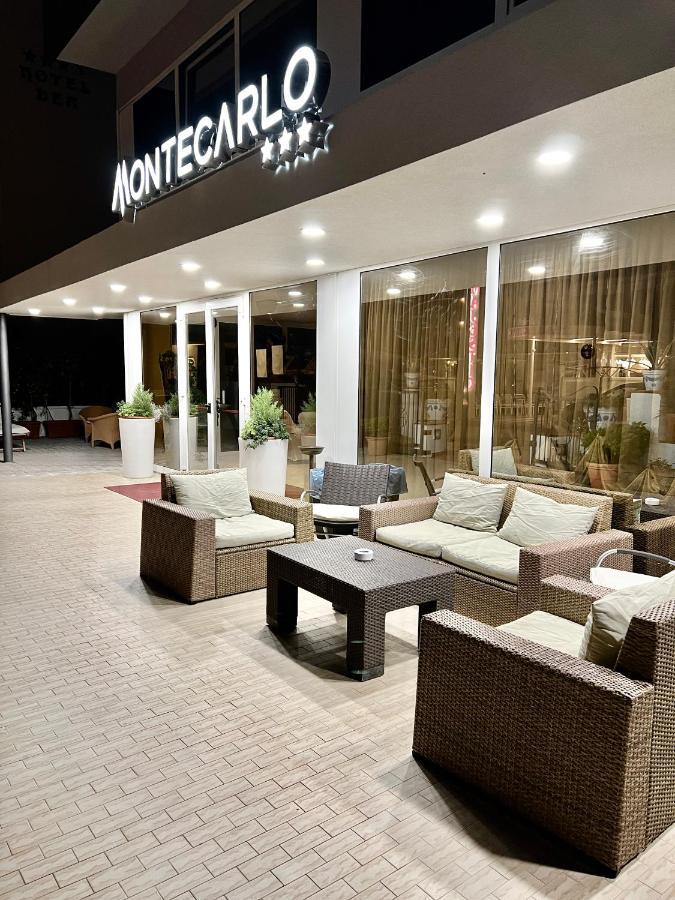 Hotel B&B Montecarlo Milano Marittima Luaran gambar